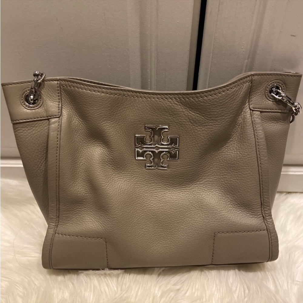 Tory Burch - Picture 2 of 6